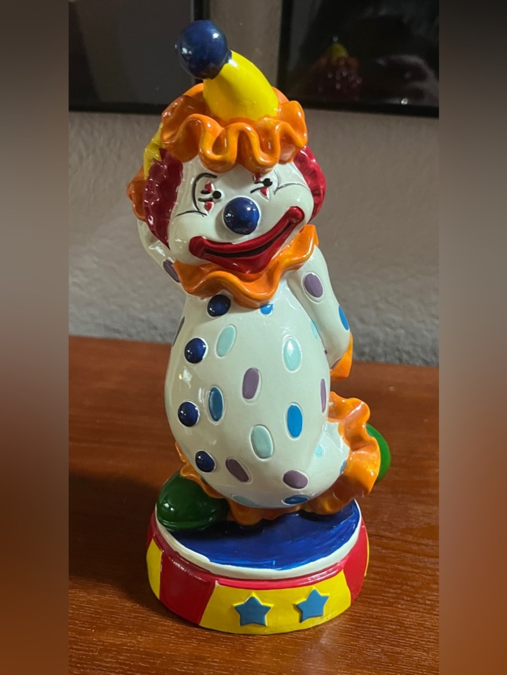 Vintage Resin Clown Piggy Bank.
Produced in Taiwan during the 1980's.